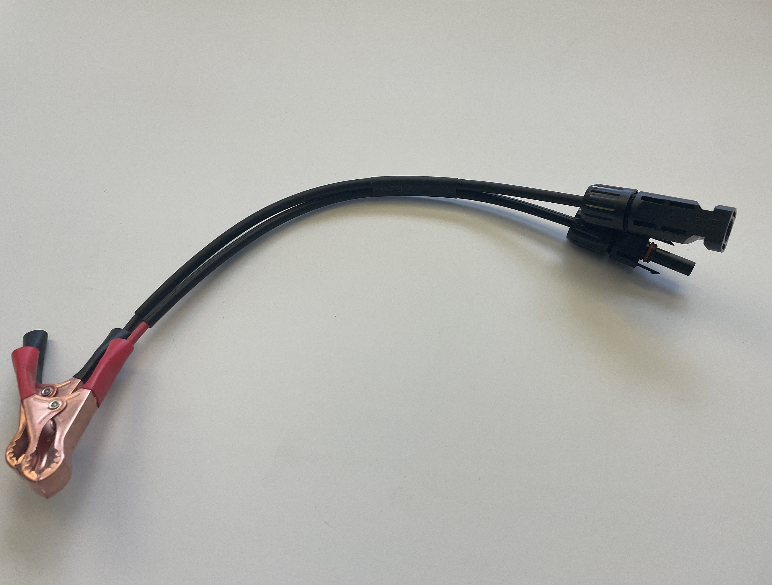 Adapter: MC4 auf Krokodilklemmen