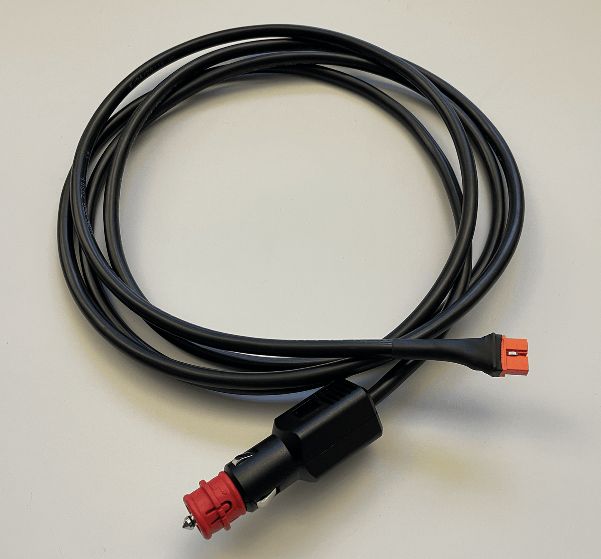 Flexibles Kabel: 12 V Pkw Zigarettenanzünder Stecker auf XT60-Stecker (male) - Novon Energy